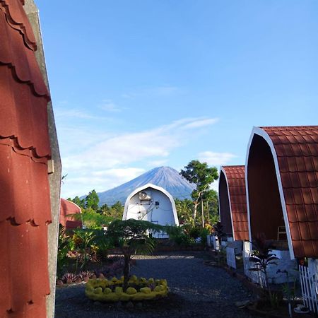 Indah Damai Cottages Sidomukti Esterno foto