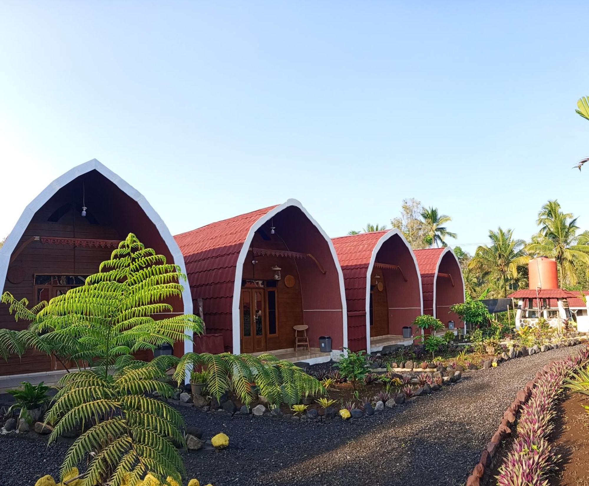 Indah Damai Cottages Sidomukti Esterno foto