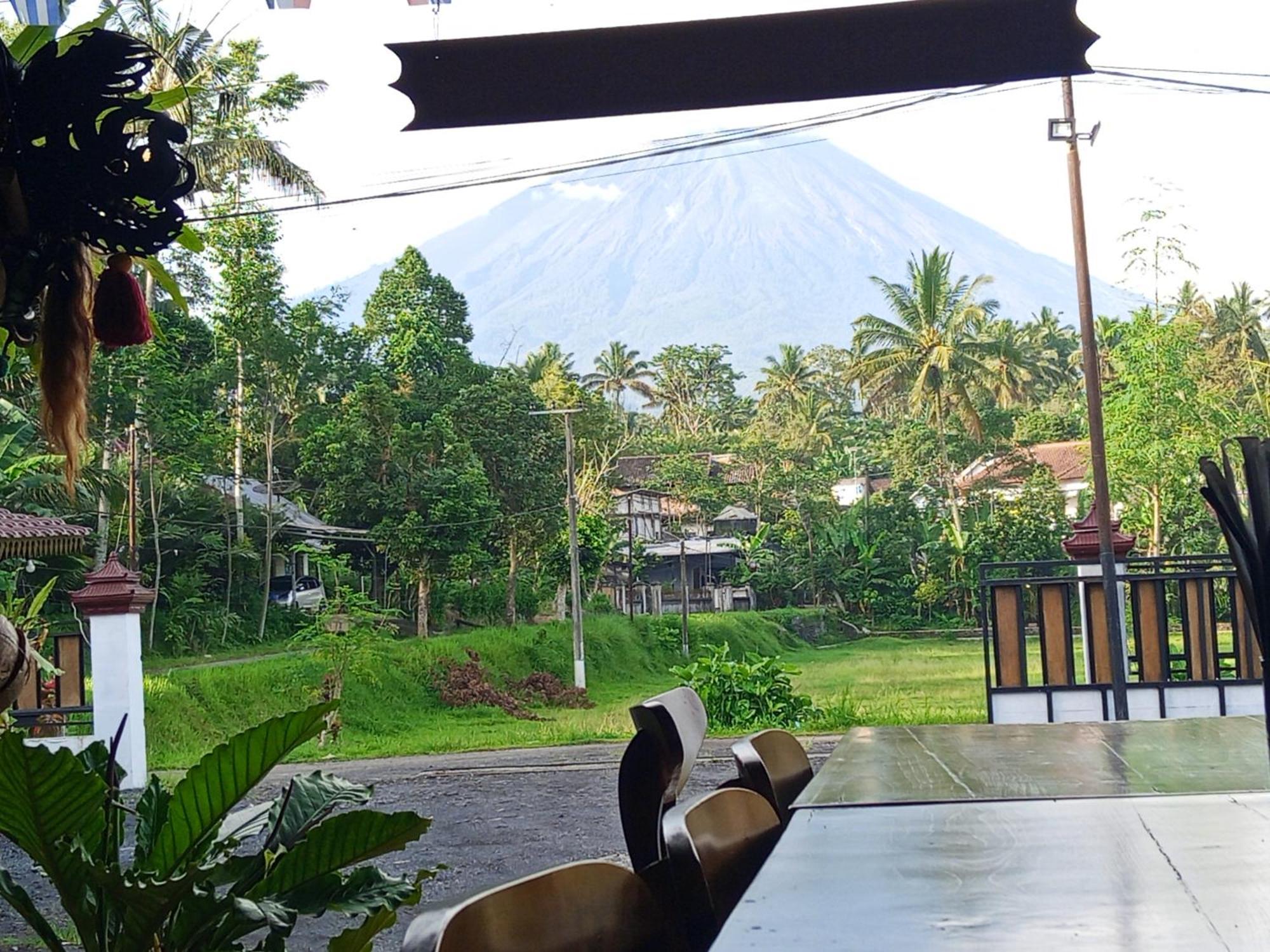 Indah Damai Cottages Sidomukti Esterno foto